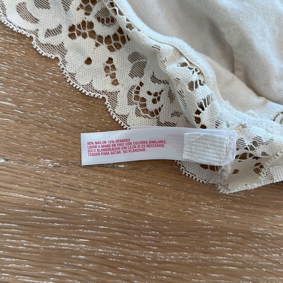 Xhilaration Bralette - Picture 6 of 6